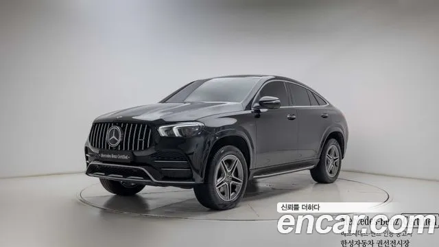 Mercedes-Benz GLE-Class 2021 — photo 1