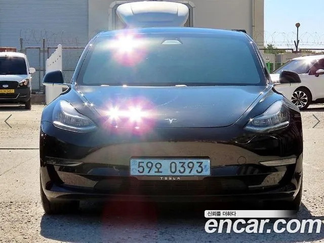 Tesla Model 3 2020 — photo 1