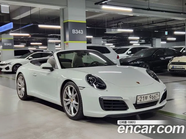 Porsche 911 2017 — photo 1
