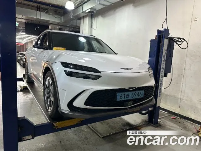 Genesis GV60 2022 — photo 1