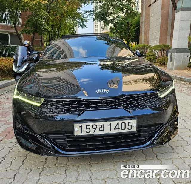 Kia K5 2020 — photo 1