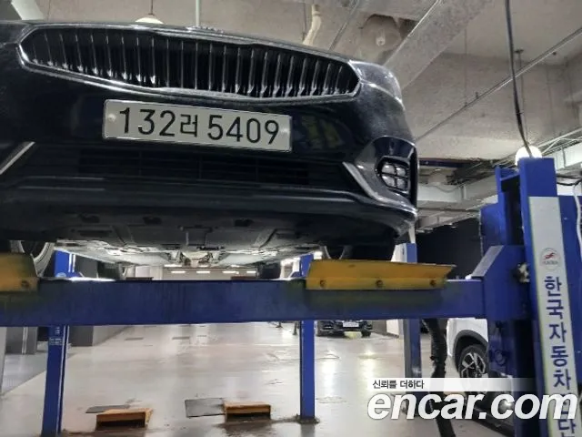 Kia K7 2016 — photo 1