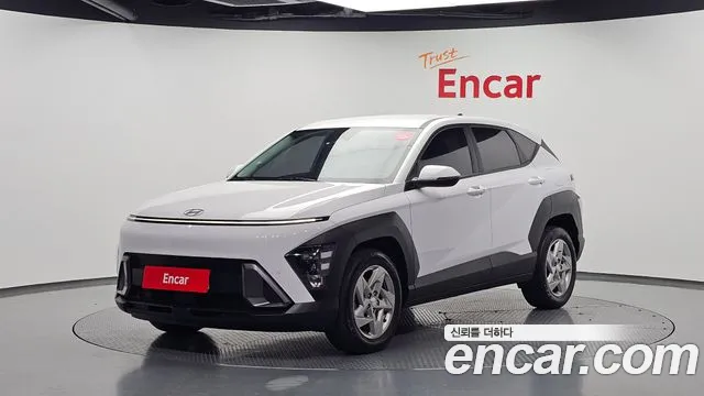 Hyundai Kona 2023 — photo 1