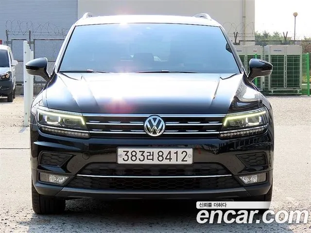 Volkswagen Tiguan 2020 — photo 1