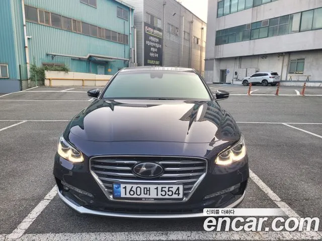 Hyundai Grandeur 2018 — photo 1