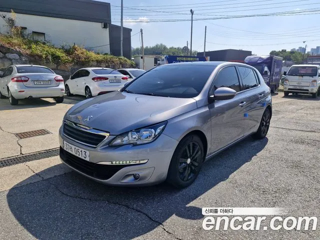 Peugeot 308 2016 — photo 1