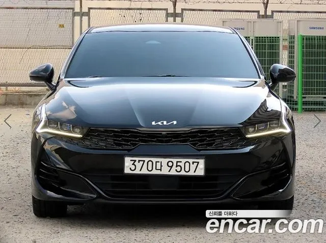Kia K5 2023 — photo 1