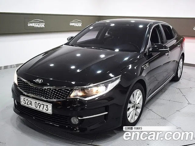 Kia K5 2016 — photo 1