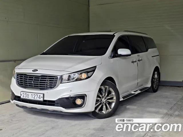 Kia Canival 2018 — photo 1
