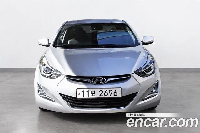 Hyundai AVANTE 2016 — photo 1