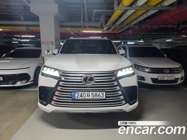 Lexus LX 2026 — photo 1