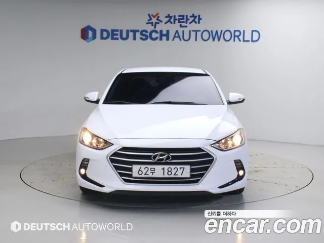 Hyundai AVANTE 2018 — photo 1