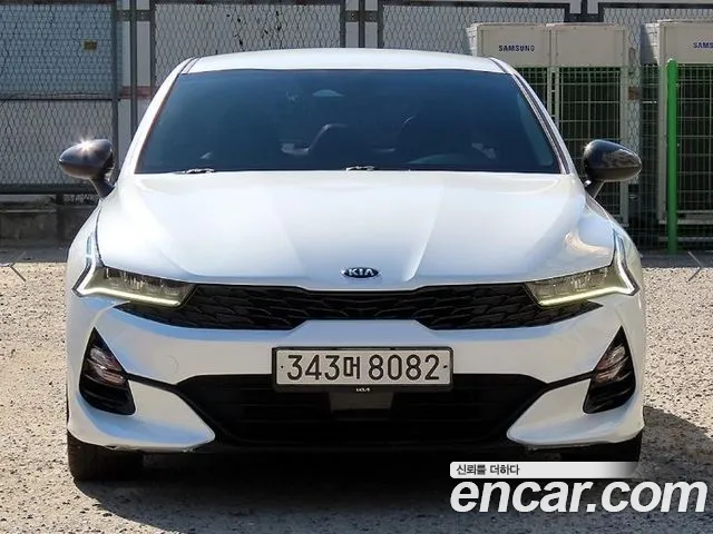 Kia K5 2020 — photo 1