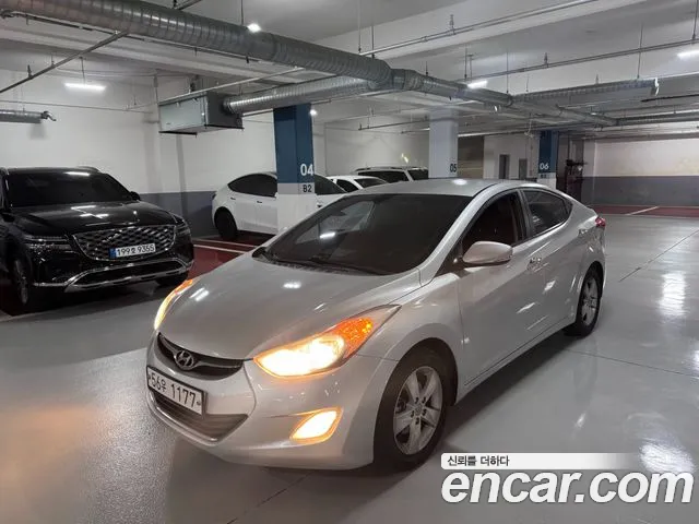 Hyundai AVANTE 2014 — photo 1