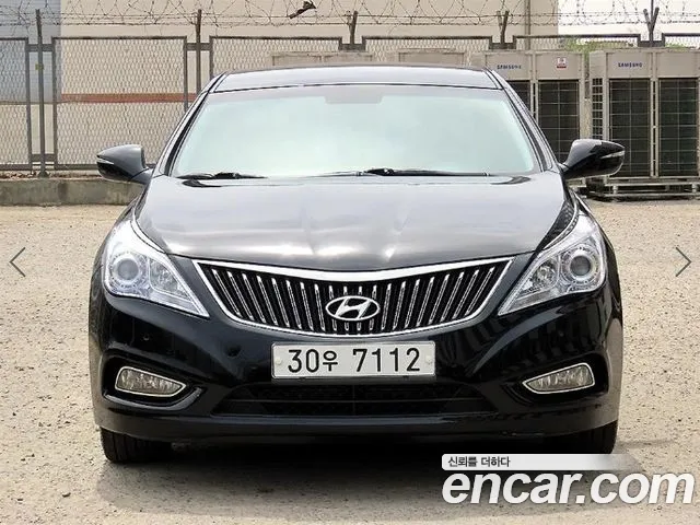 Hyundai Grandeur 2015 — photo 1