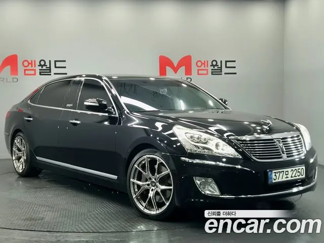 Hyundai Equus 2012 — photo 1