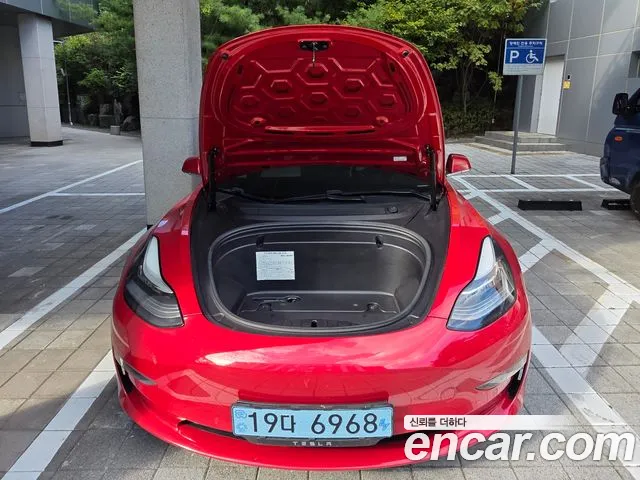 Tesla Model 3 2020 — photo 1