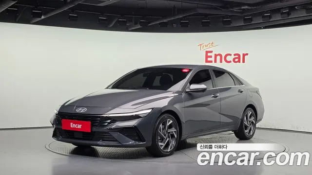 Hyundai AVANTE 2026 — photo 1