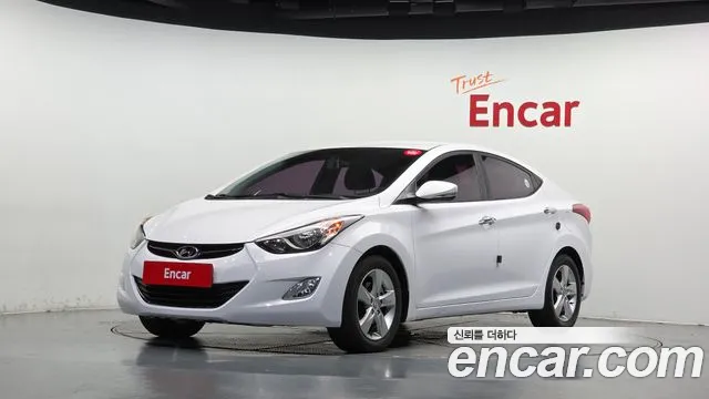 Hyundai AVANTE 2012 — photo 1