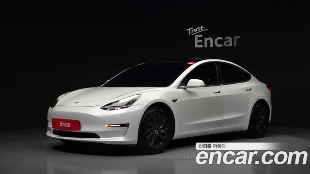Tesla Model 3 2020 — photo 1