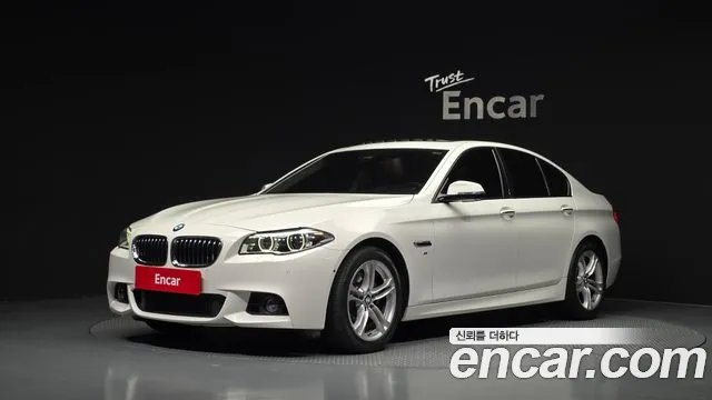 BMW 5-Series 2016 — photo 1