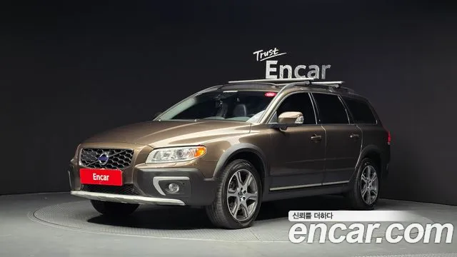 Volvo XC70 2014 — photo 1