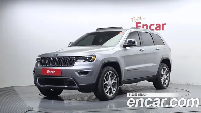 Jeep Cherokee 2021 — photo 1