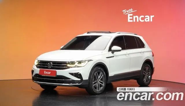 Volkswagen Tiguan 2022 — photo 1