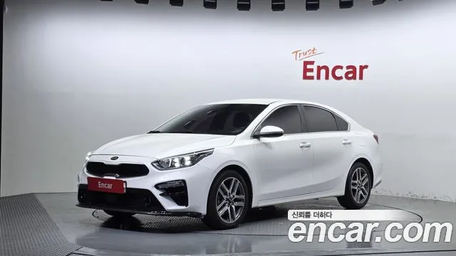 Kia K3 2019 — photo 1