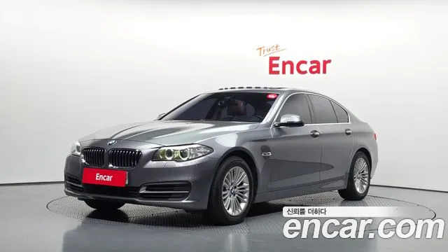 BMW 5-Series 2015 — photo 1