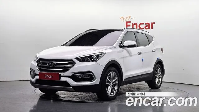 Hyundai Santafe 2016 — photo 1