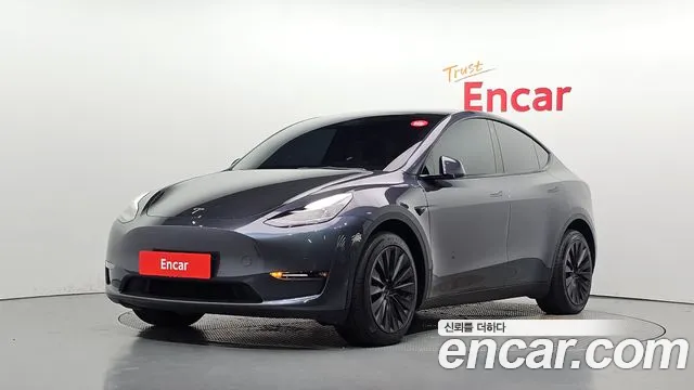 Tesla Model Y 2022 — photo 1