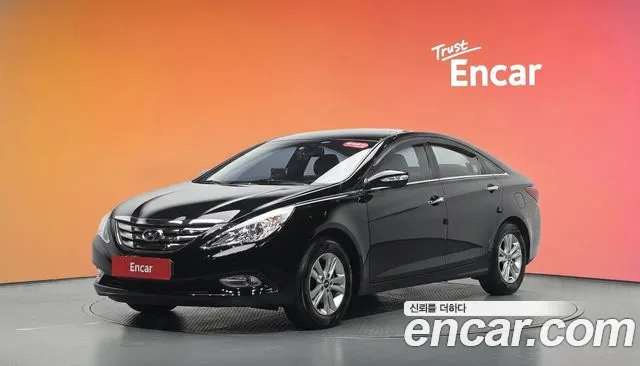 Hyundai Sonata 2011 — photo 1