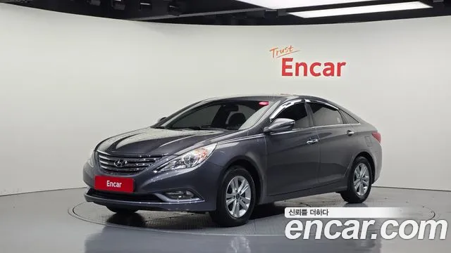Hyundai Sonata 2012 — photo 1