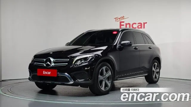 Mercedes-Benz GLC-Class 2019 — photo 1