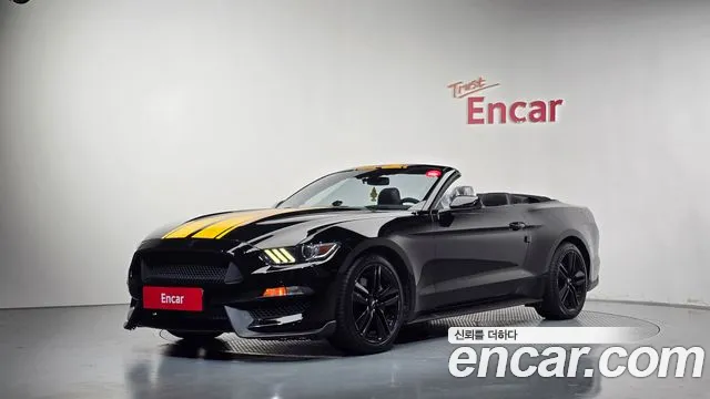 Ford Mustang 2017 — photo 1