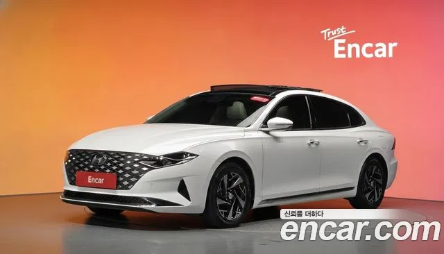 Hyundai Grandeur 2022 — photo 1