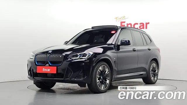 BMW iX3 2025 — photo 1