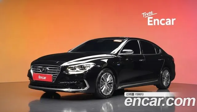 Hyundai Grandeur 2018 — photo 1