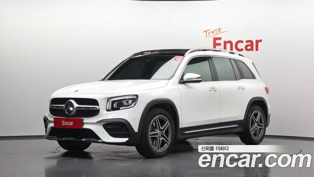 Mercedes-Benz GLB-Class 2021 — photo 1