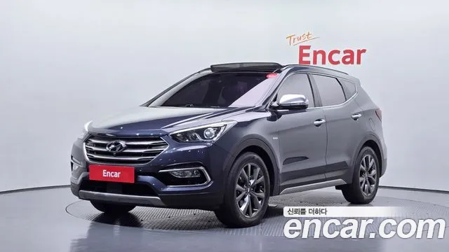 Hyundai Santafe 2018 — photo 1