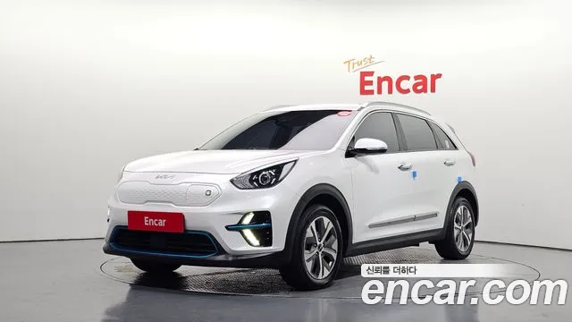 Kia Niro 2022 — photo 1