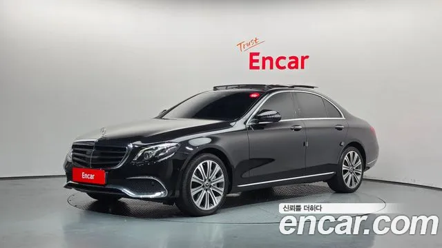 Mercedes-Benz E-Class 2017 — photo 1
