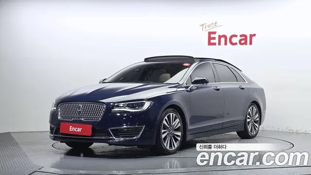 Lincoln MKZ 2019 — photo 1