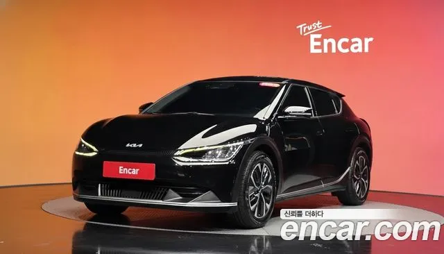 Kia EV6 2022 — photo 1