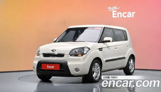 Kia Soul 2010 — photo 1
