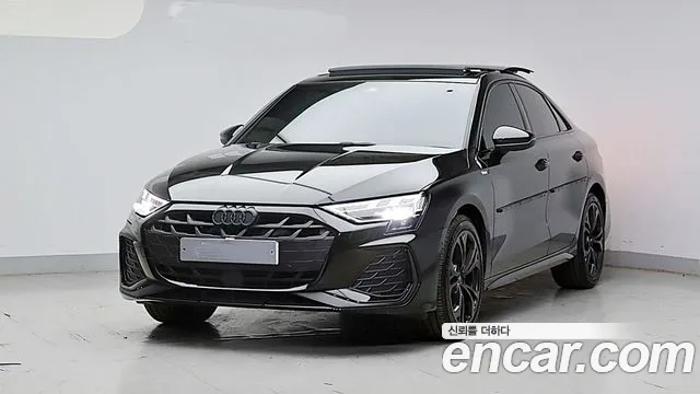 Audi A3 2025 — photo 1