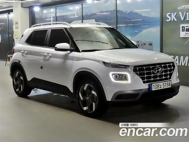 Hyundai Venue 2022 — photo 1