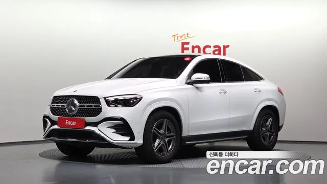Mercedes-Benz GLE-Class 2026 — photo 1