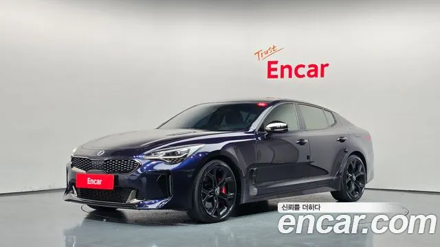 Kia Stinger 2018 — photo 1
